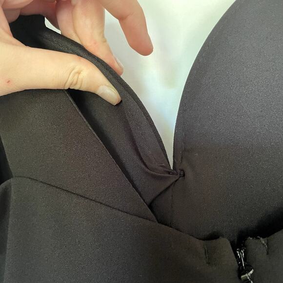 NWT Lulus black full length dress open back deep princess neckline size M - Picture 5 of 9